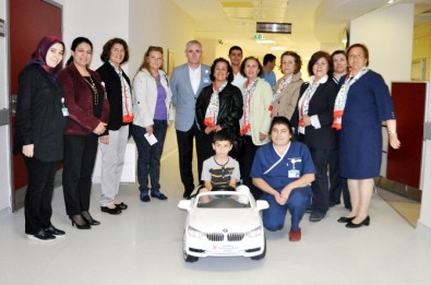 Yardımseverlerden Mudanya Devlet Hastanesi'ne Bağış