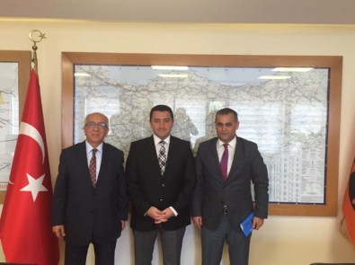 Başkan Bakıcı Karayolları Bölge Müdürlüğünü Ziyaret Etti