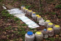 KOMANDO TUGAYI - Bingöl'de PKK Cephaneliği Ele Geçirildi