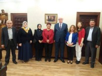 MUSTAFA ÜNAL - MHP'li Kadınlardan Başkan Kur'ta Ziyaret