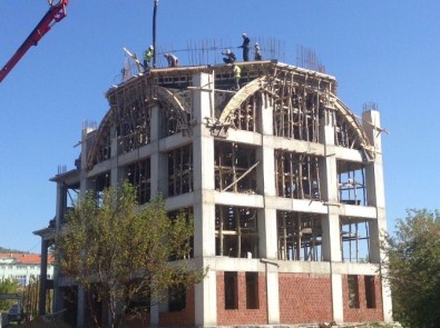 Üniversite Camisinin İnşatı Devam Ediyor