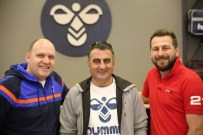 Uşak Sportif'in Giyim Sponsoru Yenilenen Yüzüyle Yeni Mağazasını Açtı