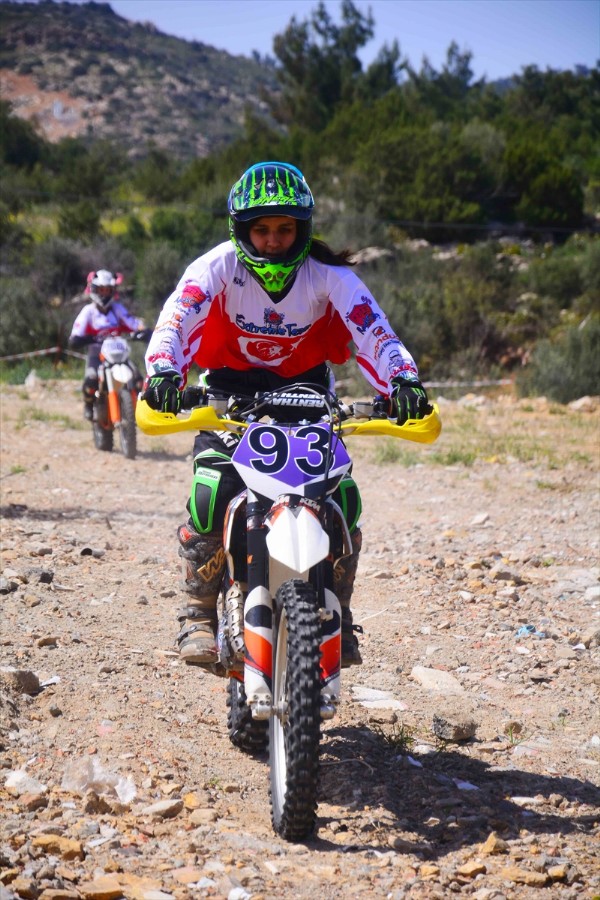 Enduronun kadın sporcuları rakip bekliyor