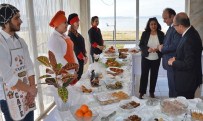 İSMAIL KARADAŞ - Bandırma Onyedi Eylül Üniversitesi Erdek MYO Turizm Öğrencileri Yemeklerini Görücüye Çıkardı