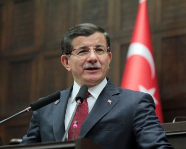 Davutoğlu Aliyev'i Aradı