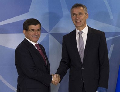 Davutoğlu Stoltenberg ile görüştü