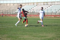 YALOVASPOR - Yalovaspor Hassan Yaya İle Güldü