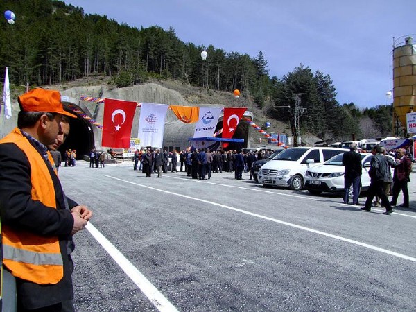 Ilgaz Tüneli 'Işık Göründü' Töreni