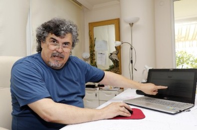 Ünlü Heykeltıraş, Kendisi Hakkında Suç Duyurusunda Bulundu