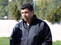 DENİZLİSPOR TEKNİK DİREKTÖRÜ - Denizlispor Kaçan 2 Puana Yanıyor