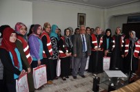 KIZ ÖĞRENCİLER - Kızılay'dan Kız Öğrencilere Yardım