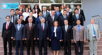 Aydın'da TÜBİTAK Başarısı Elde Eden Okullar Ödüllendirildi.