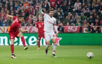 UEFA ŞAMPİYONLAR LİGİ - Bayern Münih'e 2 dakika yetti