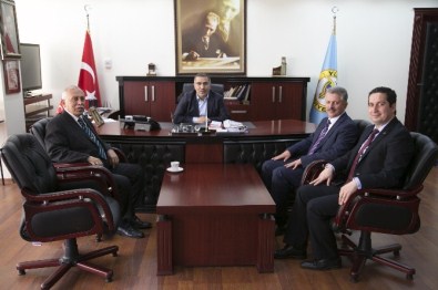 Birlik Vakfı'ndan Başkan Çelikcan'a Ziyaret