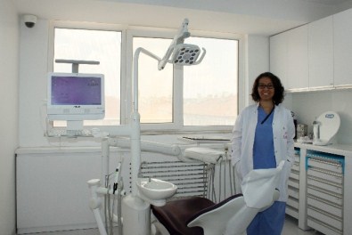 Diş ETİ Hastalıklarını Önemsemeyenler, Dişlerini Kaybedebilirler