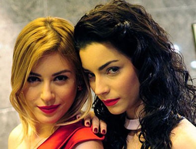 Merve Boluğur ve Murat Dalkılıç, Kenan İmirzalıoğlu ile Sinem Kobal'ın düğününe gidecek mi