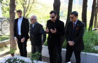 SOLUNUM YETMEZLİĞİ - Sadri Alışık 91'İnci Doğum Gününde Mezarı Başında Anıldı