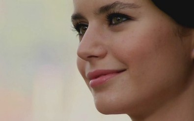 Beren Saat Affetmedi