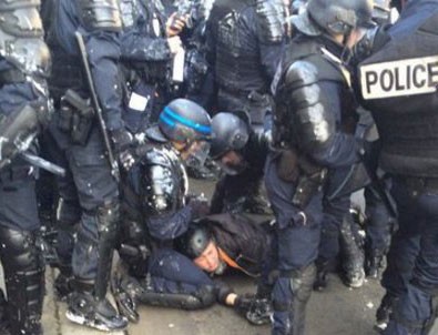 Fransa'daki eylemlere polisten sert müdahale