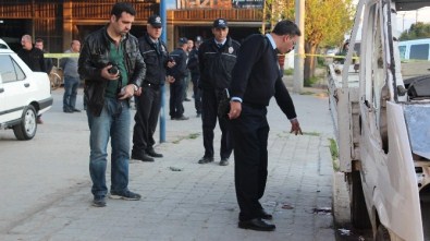 Kalaşnikoflu Saldırgan Halen Bulunamadı