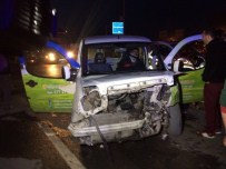 Kavşakta İki Otomobil Çarpıştı Açıklaması 1 Yaralı