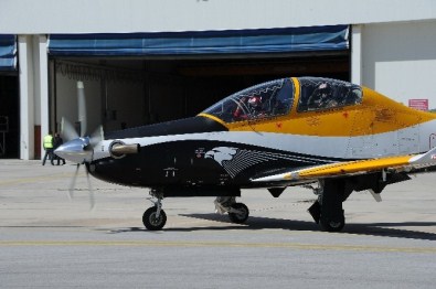 Orgeneral Akın Öztürk Hürkuş'la Uçan İlk General Oldu