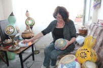 SANAT ESERİ - Su Kabağına Hayat Veren Eller