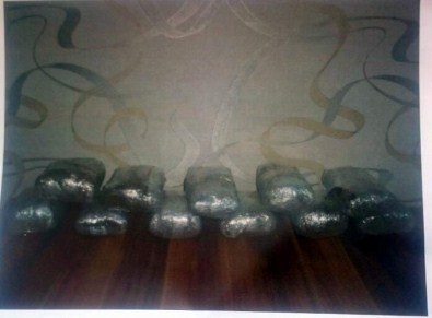 Suça Sürüklenen Çocuk 18 Kilo Esrarla Yakalandı