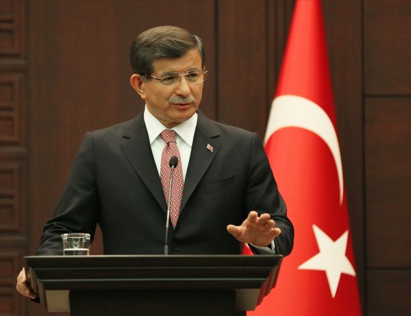 Davutoğlu: Dokunulmazlıkların kaldırılması için talimat verdim