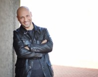 TÜRKIYE YAZARLAR BIRLIĞI - Aşkın Yazarı Kahraman Tazeoğlu Optimum Ve Piazza'larda