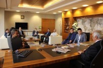 İHRACAT RAKAMLARI - Başkan Çıkmaz Genç İş Adamlarını Ağırladı