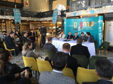 Dünyaca Ünlü Şairler Üsküdar'da Buluşuyor