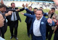 SİLİVRİSPOR - Galibiyeti Göbek Atarak Kutladılar