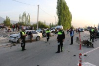 ŞEHRAZAT - Denizli'de katliam gibi kaza: 3 ölü