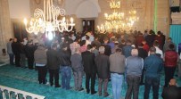 Rüstempaşa Camii'nde Regaip Kandili Coşkusu