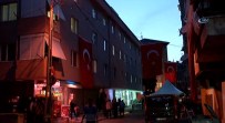 ŞEHİT BİNBAŞI - Şehit Binbaşının İstanbul'daki Evine Ateş Düştü