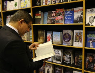 Başbakan Ahmet Davutoğlu 'nun yeni kitabı çıkıyor