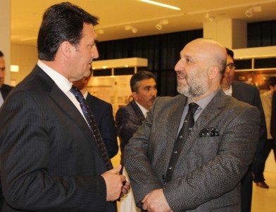 Bursa'nın Fethi Şenlikleri Sempozyumla Başladı