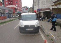 BEKIRPAŞA - İzmit Zabıtası Uygunsuz Parkı Affetmedi