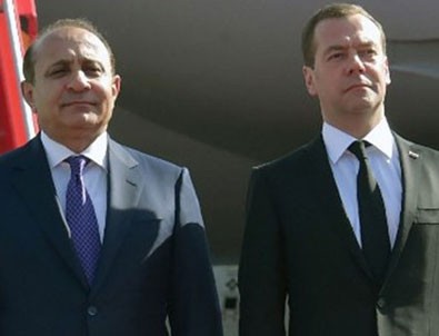 Medvedev'den Dağlık Karabağ mesajı