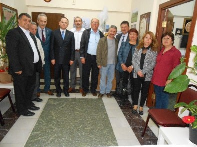 MHP İl Teşkilatından Gümüşhaneliler Derneği'ne Ziyaret