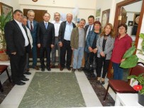 UĞUR YÜCEL - MHP İl Teşkilatından Gümüşhaneliler Derneği'ne Ziyaret