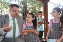 KIZ ÖĞRENCİLER - Miniklerden Başkan Yağcı'ya Soru Yağmuru