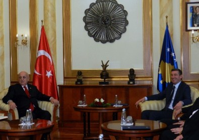 TBMM Başkanı Kahraman, Kosovalı Mevkidaşı Veseli'yle Görüştü