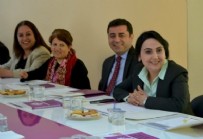 SİNEMA SALONU - Diyarbakır'da LGBT paneli iptal edildi