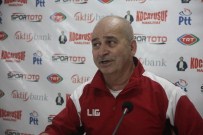 Samsunspor Teknik Direktörü Korukır Açıklaması