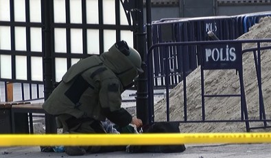 Taksim'de Şüpheli Paket Alarmı