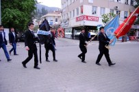 SIYAH ÇELENK - Ülkücülerden Fethiye Belediyesi'ne Siyah Çelenk