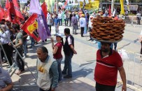 SERKAN GENÇ - Bayramın En Karlı Çıkanı Simitçi Serkan Oldu