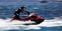 MOTOR SPORLARI - Bodrum'da Su Jetleriyle Kıyasıya Yarıştılar